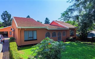 4 Bedroom House in Yellowwood Park