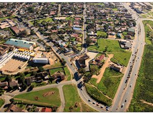 1916 m² Land available in Vredenburg