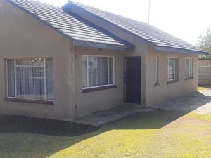 3 Bed House in Dunnottar