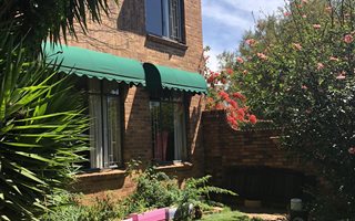 4 Bedroom Duplex in Maroelana
