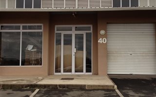 148 m² Industrial space in Mkondeni