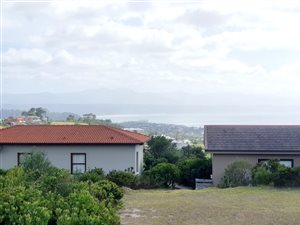 966 m² Land available in Whale Rock Heights