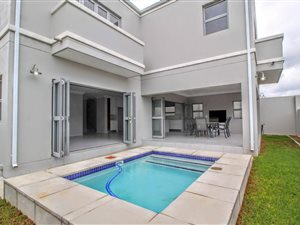 4 Bed House in Olivedale