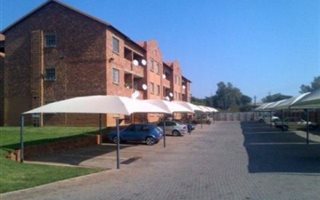 2 Bedroom Flat in Clarina