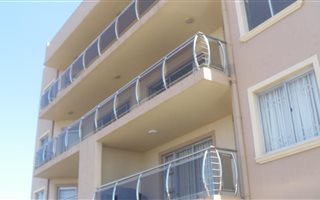 4 Bedroom Apartment in Amanzimtoti
