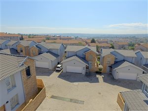 3 Bed Townhouse in North Riding