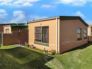 3 Bed Apartment in Florida