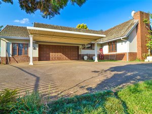 4 Bed House in Kloof
