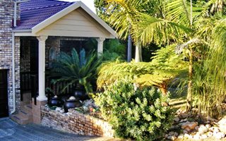 3 Bedroom House in Fraaiuitsig