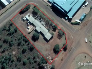 900 m² Industrial space in Rosslyn