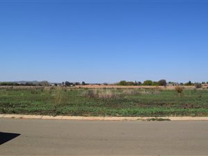 750 m² Land available in Baillie Park