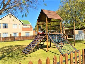 2 Bed Apartment in Brentwood Park