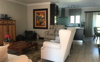 3 Bedroom Cluster in Thornhill Estate