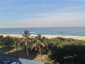 2 Bed Apartment in Amanzimtoti