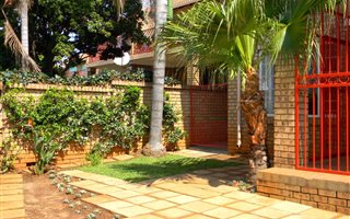 2 Bedroom Apartment in Faerie Glen