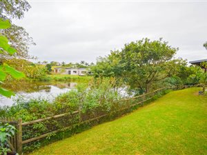 4 Bed House in Palm Lakes Estate