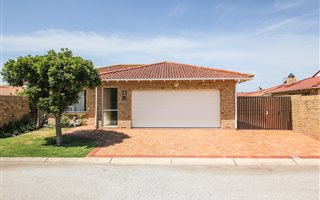 3 Bedroom Townhouse in Summerstrand