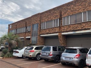 Commercial space in Monavoni