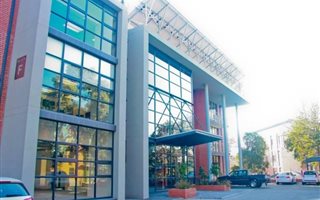 335 m² Commercial space in Strathavon
