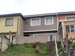 3 Bed Duplex in Newlands East