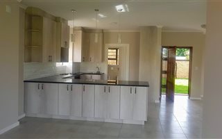 3 Bedroom Townhouse in Hadison Park