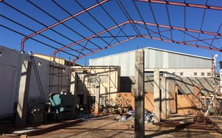 960 m² Industrial space in Jacobs