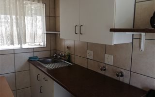 1 Bedroom Townhouse in Edenglen