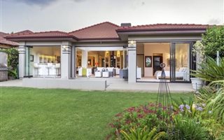 4 Bedroom House in Pecanwood