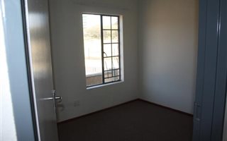 2 Bedroom Apartment in Halfway House