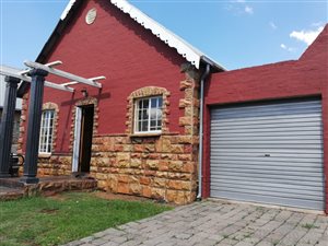 3 Bed House in Klipfontein View