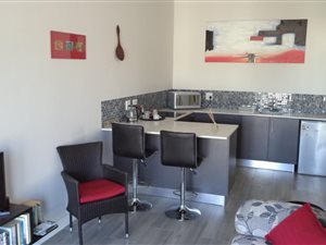 1 Bed Apartment in Heldervue