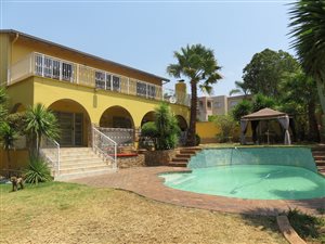 4 Bed House in Bruma