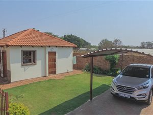 2 Bed House in Theresa Park
