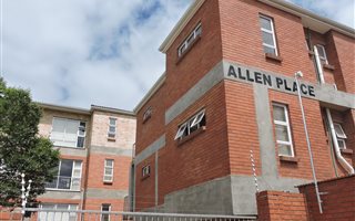2 Bedroom Apartment in Grahamstown Central