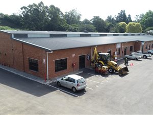 443 m² Industrial space in Hilton