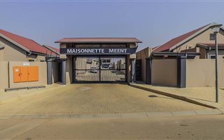 2 Bedroom Townhouse in Baillie Park