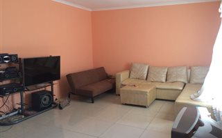 2 Bedroom Garden Cottage in Primrose