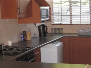 2 Bed Townhouse in Wychwood