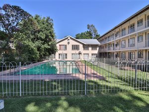 3 Bed Apartment in Pelham