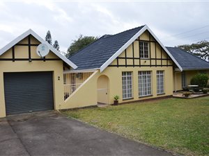 3 Bed House in Hayfields