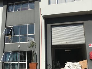 912 m² Industrial space in Halfway House