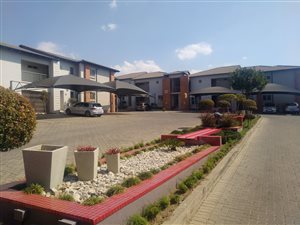 3 Bed House in Erand Gardens