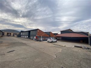 4302 m² Industrial space in Industria West