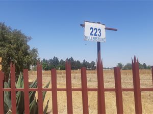 2.2 ha Farm in Vanderbijlpark Central