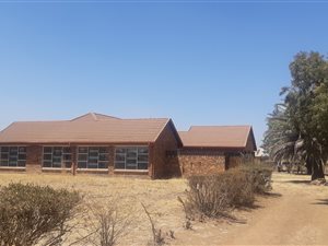 2.2 ha Farm in Vanderbijlpark Central