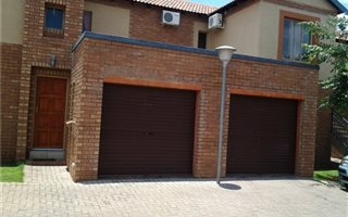 3 Bedroom Townhouse in Lephalale (Ellisras)