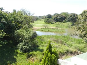 4 Bed Duplex in Mt Edgecombe Estate 1 & 2