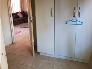 2 Bed Garden Cottage in Florida
