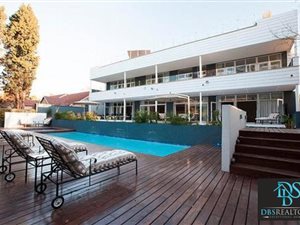4 Bed House in Gallo Manor