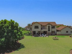 3 Bedroom Townhouse in Clifton Hill Estate